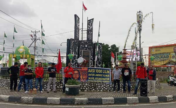 Aksi 1000 Lilin utk Aktivis KontraS