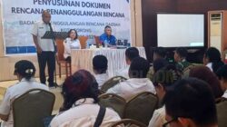 Pemkot Sorong Susun RPB 2026–2029, Tegaskan Komitmen Kota Tangguh Bencana 12 Staf Ahli Bidang Pemerintahan, Hukum, dan Politik (Sahli PHP) Abdul Rahim Oeli, S.E Mewakili Walikota Membuka FGD Penyusunan Dokumen RBP kota Sorong tahun 2026 - 2029/Foto: Suzan