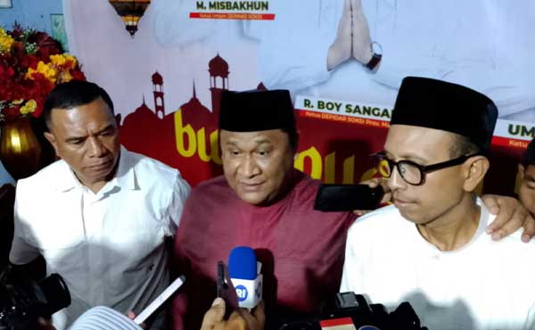 Boy Sangadji SOKSI Maluku Terus Berbagi