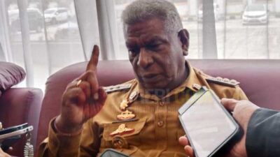 Bupati JR Korericom Klarifikasi Jalan Dinas