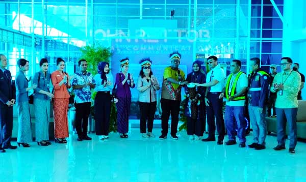 Bupati JR Maskapai Garuda Rute Denpasar JKT