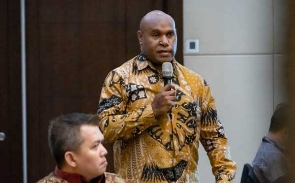 Dr Methodius Kossay Perpanjangan Freeport