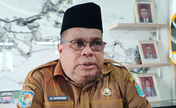 Jelang 3 Hari Besar Keagamaan, Ini Imbauan Pemprov PBD Soal Peredaran Miras 1 George Japsenang Kesbangpol PBD Terang