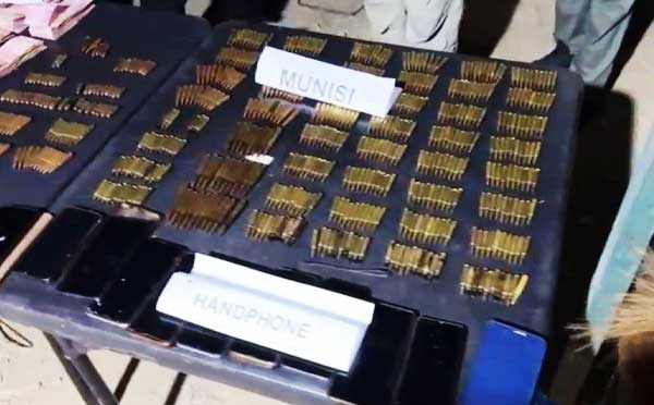 Kuasai Markas DPO KKB, Aparat Gabungan Amankan Ratusan Amunisi-Uang Puluhan Juta 1 IMG 20260302 WA0038