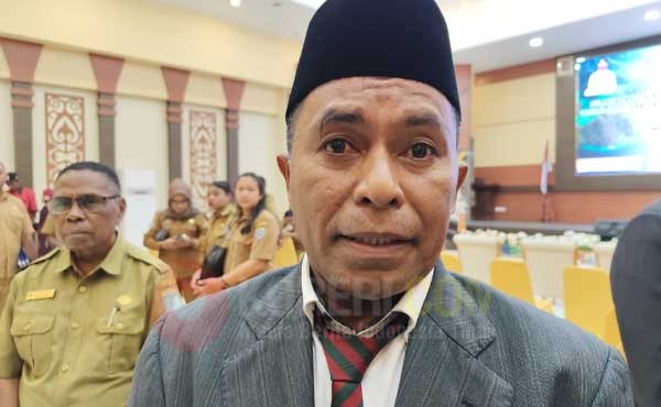Kepala UPT BLUD KKP Kepulauan Raja Ampat Hasan Makassar / Foto : KENN