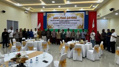 Gelar Bukber, Momen Keluarga Besar DPRP Papua Barat Pererat Silaturahmi 31 IMG 20260310 WA0051