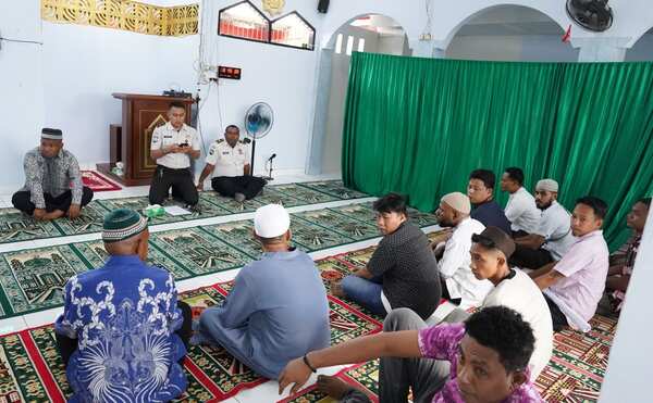 Suasana Haru dan Penuh Sukacita Warnai Momen Perayaan Lebaran di Lapas Biak 2 IMG 20260321 WA00502