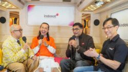 11 Jam Live TikTok Tanpa Putus Bareng Indosat, Dave Hendrik-Iwet Ramadhan Pecahkan Rekor MURI 2 INDOSAT Live Tiktok 11 Jam2