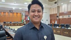Rakor 2 Komisi DPRD Maluku dengan Mitra: Pertamina Jamin Pasokan Energi Stabil 10 Jasyfa M. Putra Sales Branch Manager Maluku II