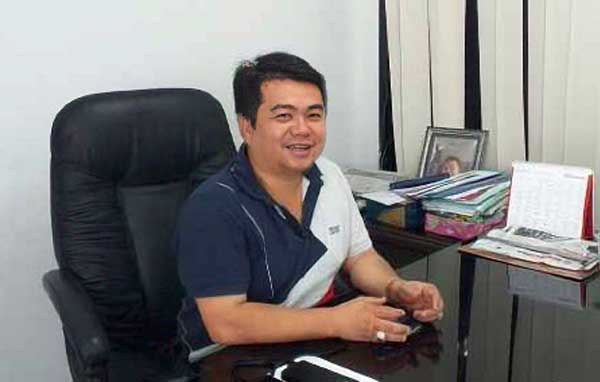 Johni de Queljoe Siong