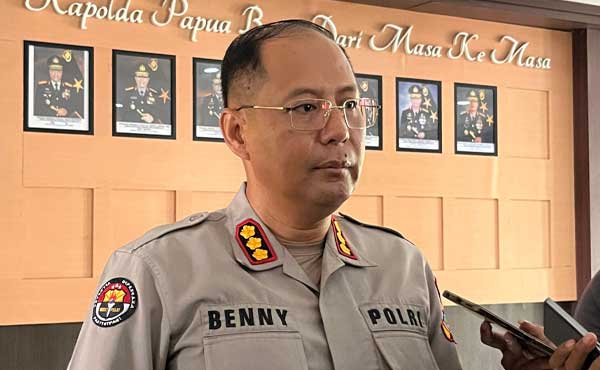 Kabid Humas Polda PB Kombes Pol Benny