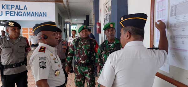 Apel Siaga Pengamanan Lebaran, Kalapas Biak: Sinergitas TNI-Polri Harga Mati 3 Lapas Biak Apel Siaga Pengamanan Lebaran3