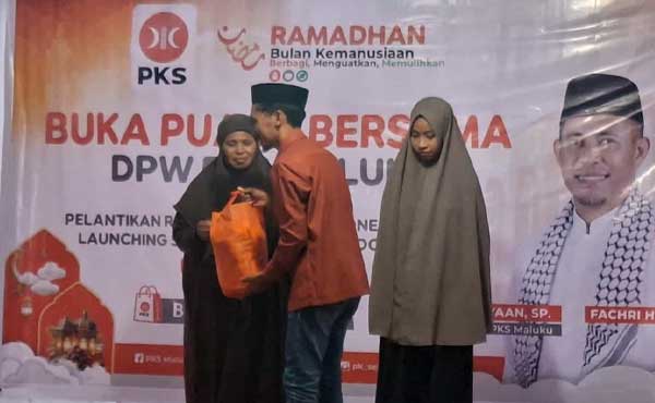 PKS Maluku Gelar Bukber, Pererat Silaturahmi Antar Kader dan Simpatisan 2 PKS Maluku Bukber Kader n Simpatisan2