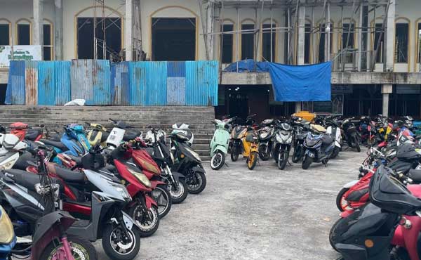 PLN Pastikan Keandalan Listrik 100% bagi Pengguna Motor Listrik di Agats 3 PLN Kabupaten Asmat Motor Listrik3