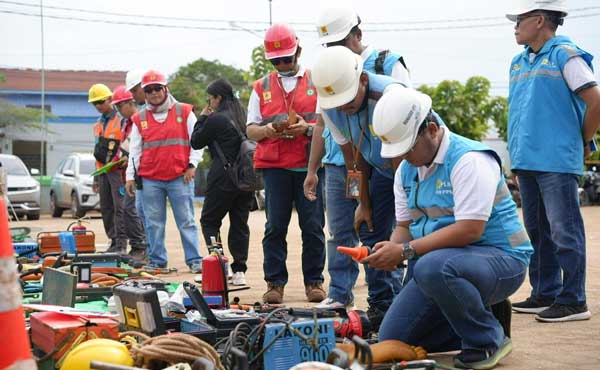 PLN Siagakan 1002 Personel Kawal Perayaan Idulfitri 1447 H di Tanah Papua 2 PLN Siagakan 1002 Personel Kawal Idul Fitri di Tanah Papua2