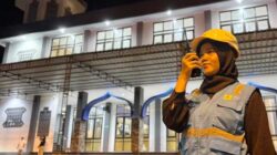 Srikandi PLN Jayapura Ini Lewatkan Lebaran Demi Jaga Terang di Hari Kemenangan 11 PLN Zahro Ardhillah Momen Lebaran