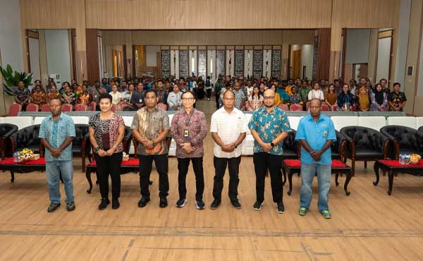 KP2KP Nabire Gelar Sosialisasi Pelaporan SPT Tahunan di Lingkup Pemprov Papua Tengah 3 Pemprov PT KP2KP Nabire Sosialisasi SPT Tahunan3