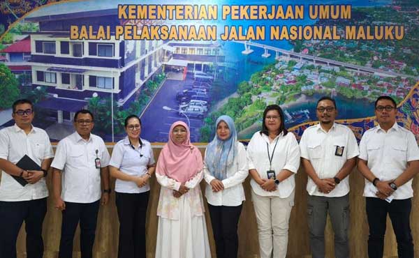 Saadiah Uluputty Sambangi BPJN Maluku, Bahas Soal Infrastruktur Jalan 2 Saadiah Uluputty Kunjungi BPJN Maluku2