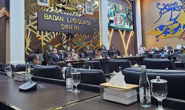 Hadiri Pleno Bahas RUU Satu Data Indonesia, Saadiah Uluputty Beri Catatan Ini 1 Saadiah Uluputty Pleno Baleg DPR RI RUU Satu Data