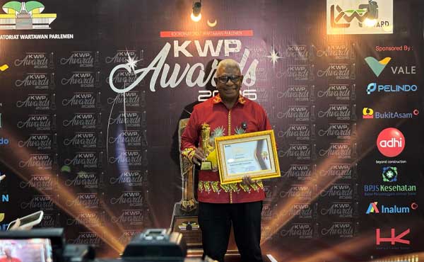 Fokus Inovasi Daerah untuk Kesejahteraan Bawa Bupati Mimika Raih KWP Awards 2026 2 Bupati JR KWP Awart 2026