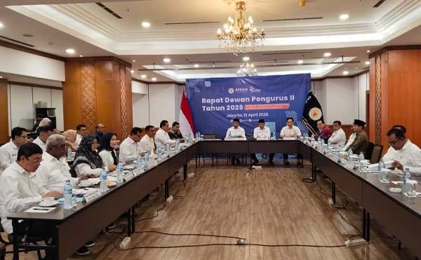 Bupati Mimika Hadiri Rapat APKASI 2026 Soroti Ketimpangan Kebijakan Fiskal Pusat 2 Bupati JR Rapat APKASI 2026