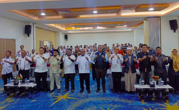 Dinas Dukcapil Mimika Evaluasi Kinerja