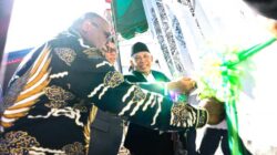 Gub PT Resmi Ponpes Sekolah di Nabire