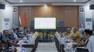 Kinerja DLH Diapresiasi Dalam RDP, Pansus DPRP Soroti Manajemen Sampah 15 IMG 20260414 WA0000