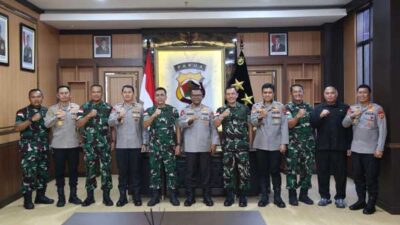 Kapolda Pap Pangdam Cen Audiensi