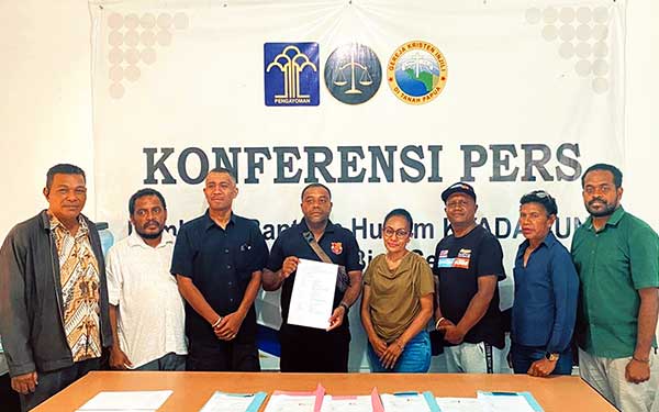 LBH KYADAWUN Biak Kasus Pemecatan STIKIP Biak
