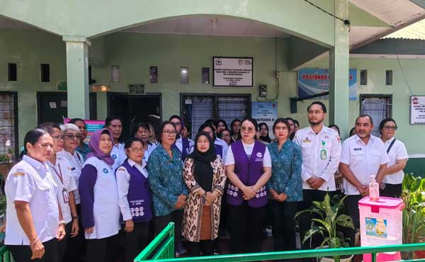 Lisa Wattimena HUT Posyandu Tanpa Seremoni3
