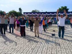 Senam Sehat-Pemeriksaan Kesehatan Gratis Warnai Momen HKG PKK ke 54 di Kota Sorong