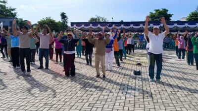 Senam Sehat-Pemeriksaan Kesehatan Gratis Warnai Momen HKG PKK ke 54 di Kota Sorong