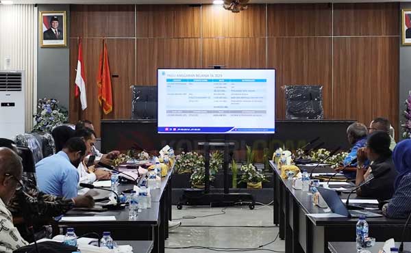 Pansus LKPJ 2025 RDP dgn Kominfo PBD