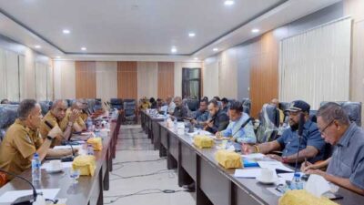 Pansus DPRP PBD Tunda RDP Dengan Dinas PUPR: Data LKPJ-Realisasi Tidak Sesuai 32 Pansus LKPJ 2025 Tunda RDP dengan Dinas PUPR