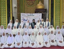 Semangat Kartini Menyala di Momen Pelantikan Majelis Taklim KKM Mimika