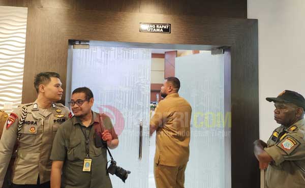 Pemprov PBD Rapat Tertutup Kunker Wapres 2