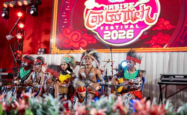Festival Cap Go Meh 2026: Gubernur Papua Tengah Ungkap Rasa Bangganya Karena Ini 3 Pemprov PT Festival Cap Go Meh 2026 3