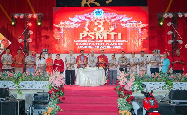 Resmi Ditutup, Gubernur Papua Tengah Akui Dampak Nyata Festival Cap Go Meh 2026 3 Pemprov PT Penutupan Cap Go Meh 2026 3