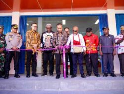 Gubernur Papua Tengah Apresiasi Pemkab Mimika Perkuat Ekonomi Masyarakat Berbasis Koperasi