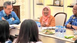 Saadiah Uluputty Inisiasi Pertemuan