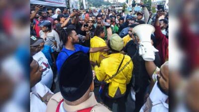 Aksi Demo Anarkis di Manokwari