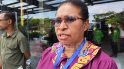 Pemkab Sorsel Tegaskan Komitmen Perkuat Kesehatan Masyarakat hingga Pelosok Pesisir 2 Bupati Petronela Krenak