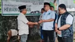 DLHP Ambon Dorong Pembagian Daging Kurban Tanpa Kantong Plastik 3 DLHP Ambon berkurban
