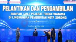 Wali Kota Sorong Lantik Tiga Pejabat Tinggi Pratama, Tekankan Inovasi dan Semangat Kerja