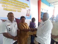 133 Kepala Kampung di Mimika Resmi Terima SK Perpajangan Jabatan Hingga 2027