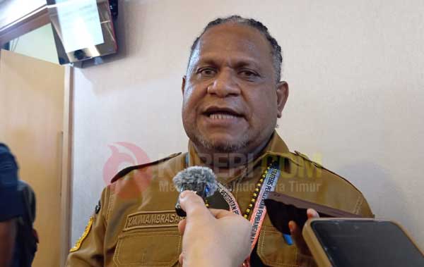 Kadis PUPR PT Yulianus Manuel Mambrasar