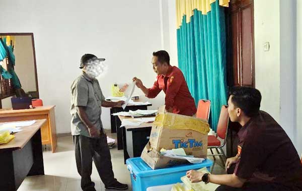 Korupsi Dana Reses 2023: Kejari Biak Geledah DPRK Supiori Jelang Penetapan Tersangka 1 Kejari Biak Geledah DPRK Supiori