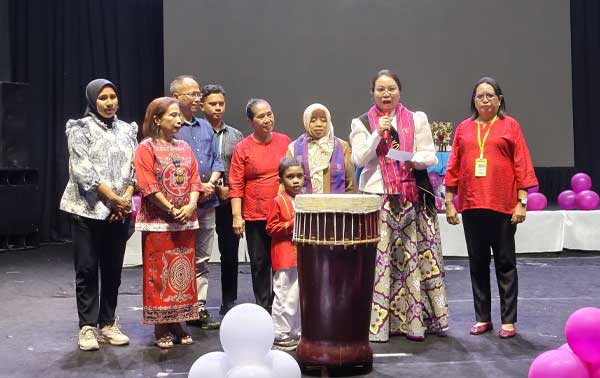 Lisa Wattimena n Porseni IGTKI PGRI Ambon
