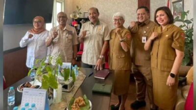 Nono Sampono Reses ke DLHP Ambon Dorong Penguatan Infrastruktur Pengelolaan Sampah 11 Nono Sampono DLHP Kota Ambon